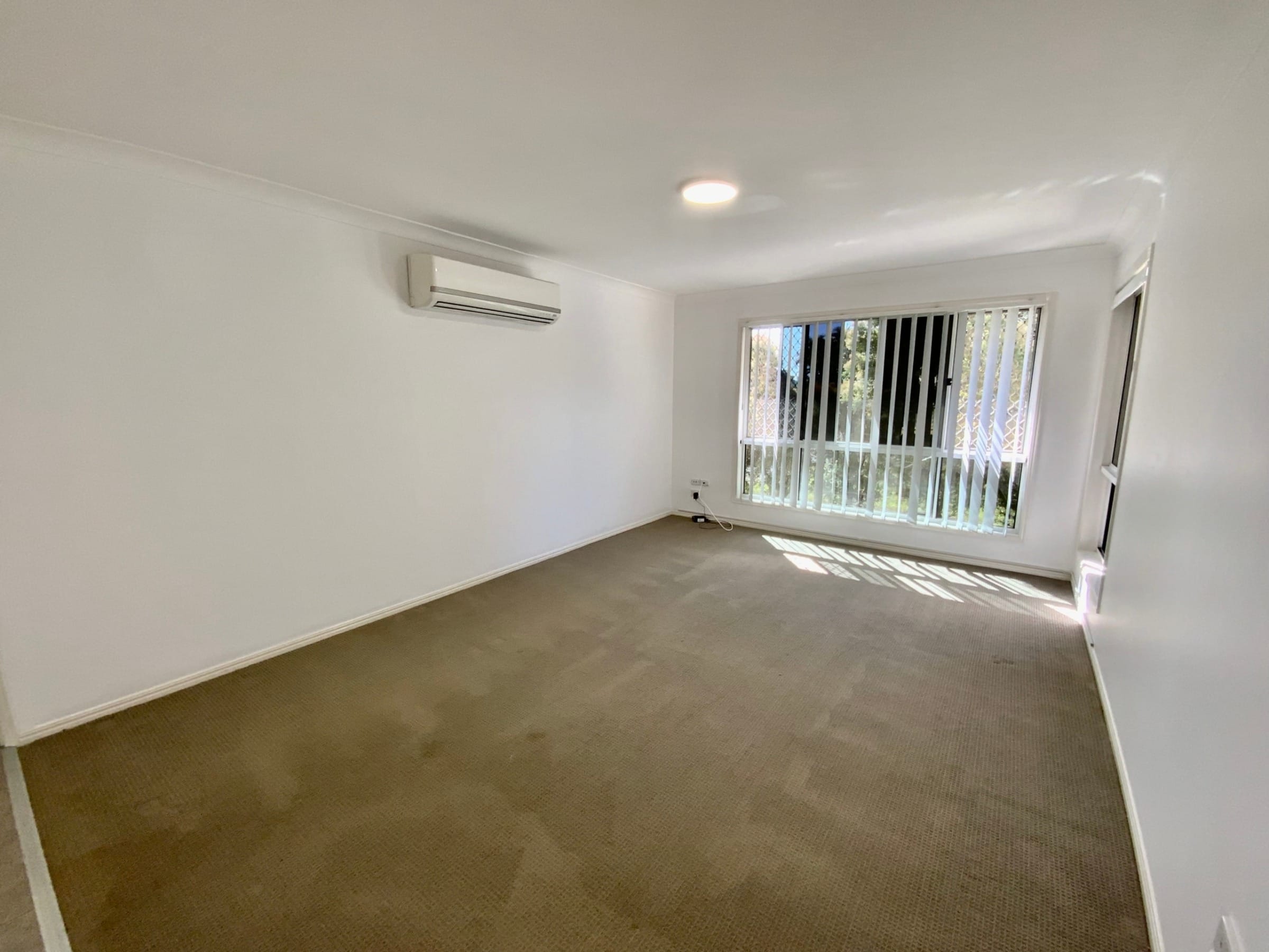 64b8963d-bc99-42d3-a3e8-f9121f83f42f-Regents-Park-3